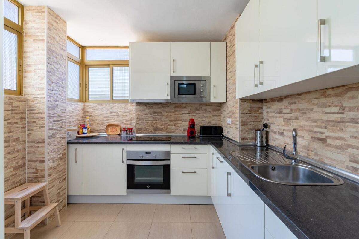 3 Bedroom Close To The Benalmádena